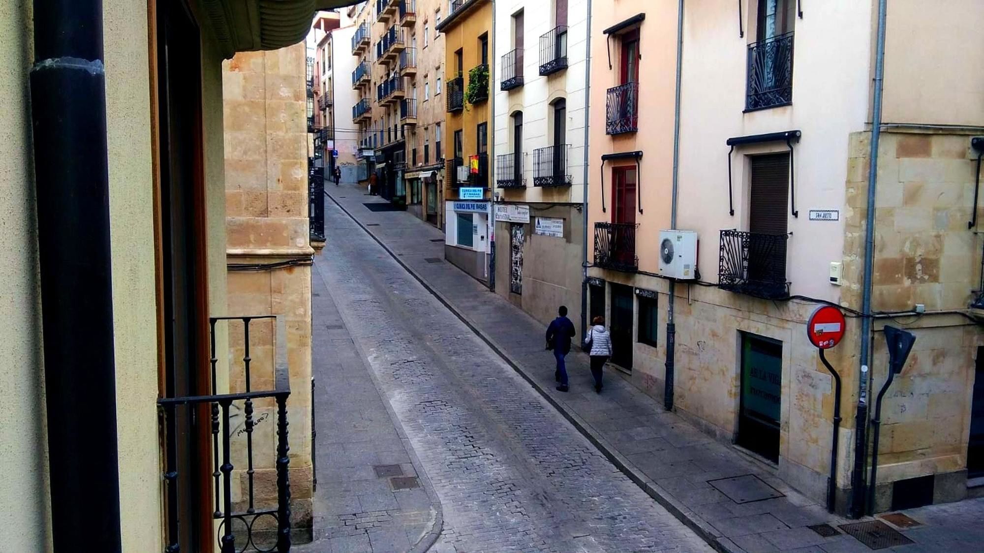In Salamanca, With Wonderful View, Balcony And Wifi * Salamanque